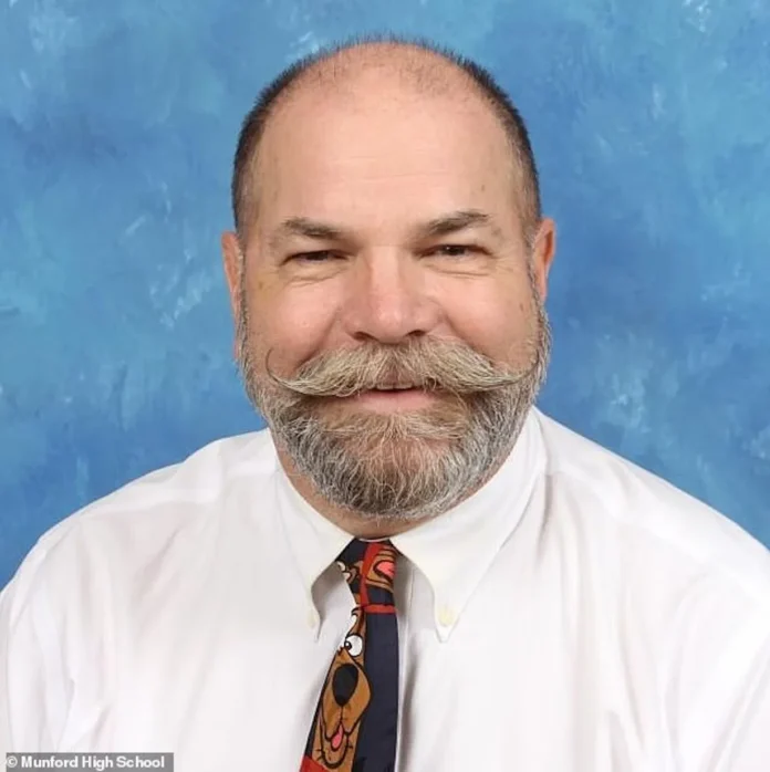 Teacher Found Dead at Munford High School in Tennessee (Photo: Munford High School in Tennessee)