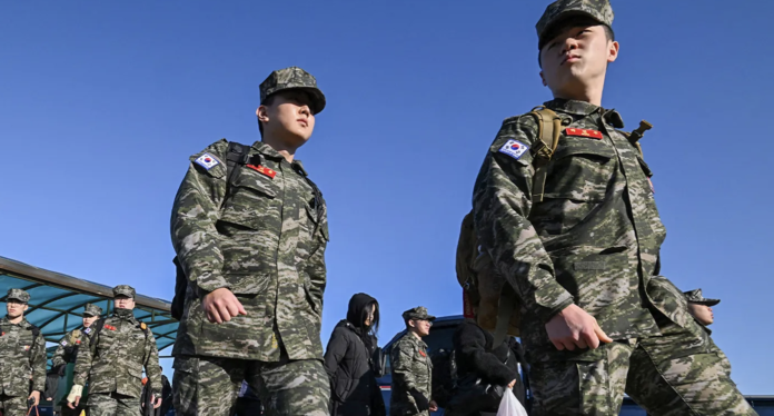 North Korean Soldiers Cross Border