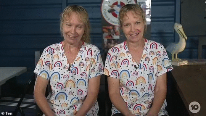 Australia twins sensation