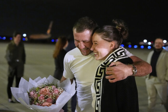 Ksenia Karelina Returns to the US